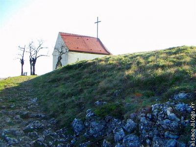 Orschwihr la chapelle des sorcières au Bollenberg